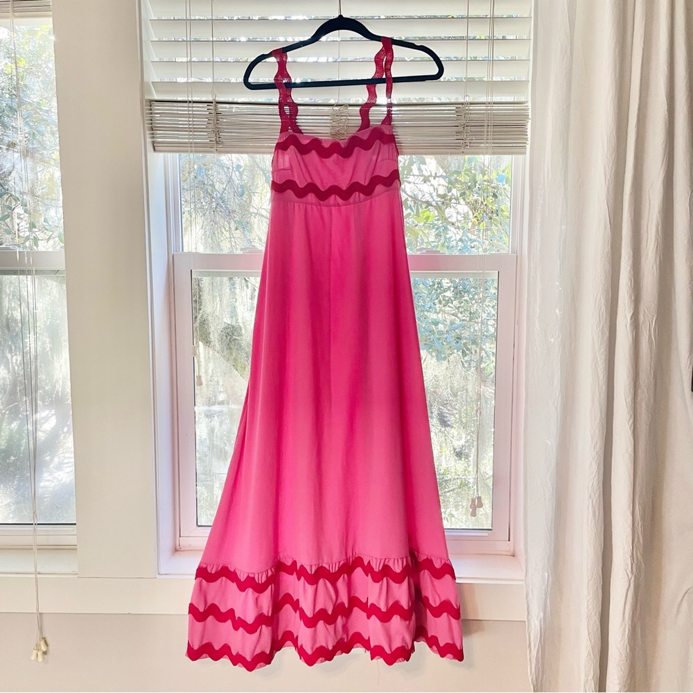 Sunday Up Pink and Red Scallop Detail Dress